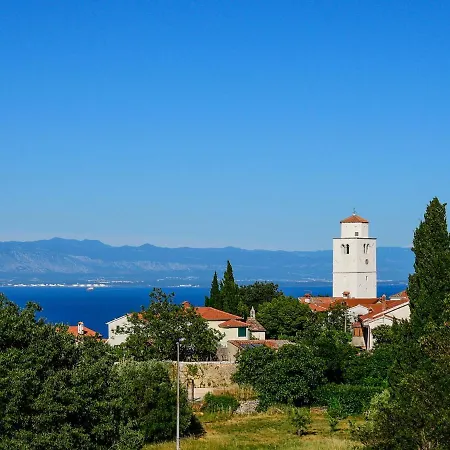 Tara-1 By Interhome Brseč