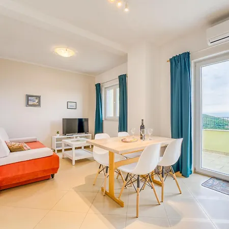 Apartmán Tara-1 By Interhome